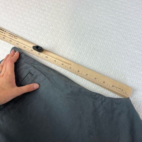 Everlane Charcoal Cropped Pants - Picture 10 of 15